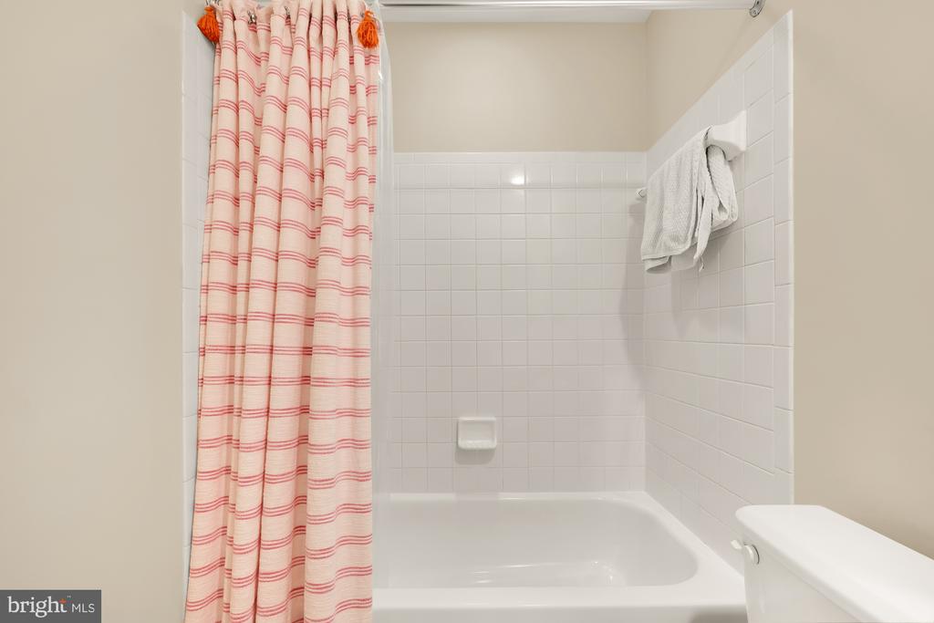 11414 Cedar Ridge