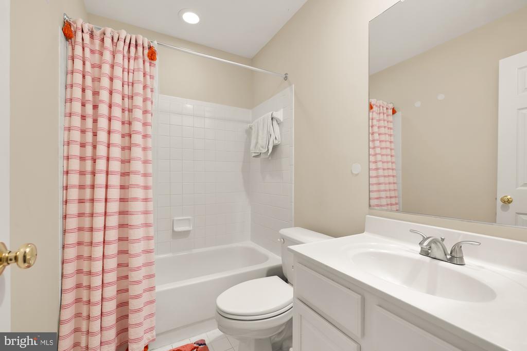 11414 Cedar Ridge