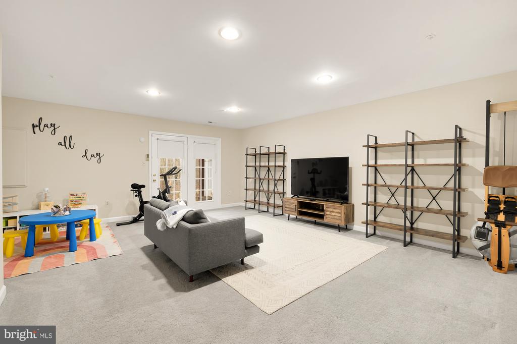 11414 Cedar Ridge