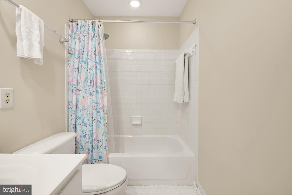 11414 Cedar Ridge