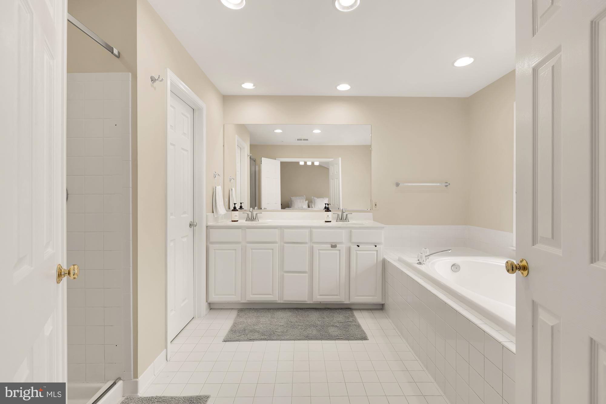 11414 Cedar Ridge