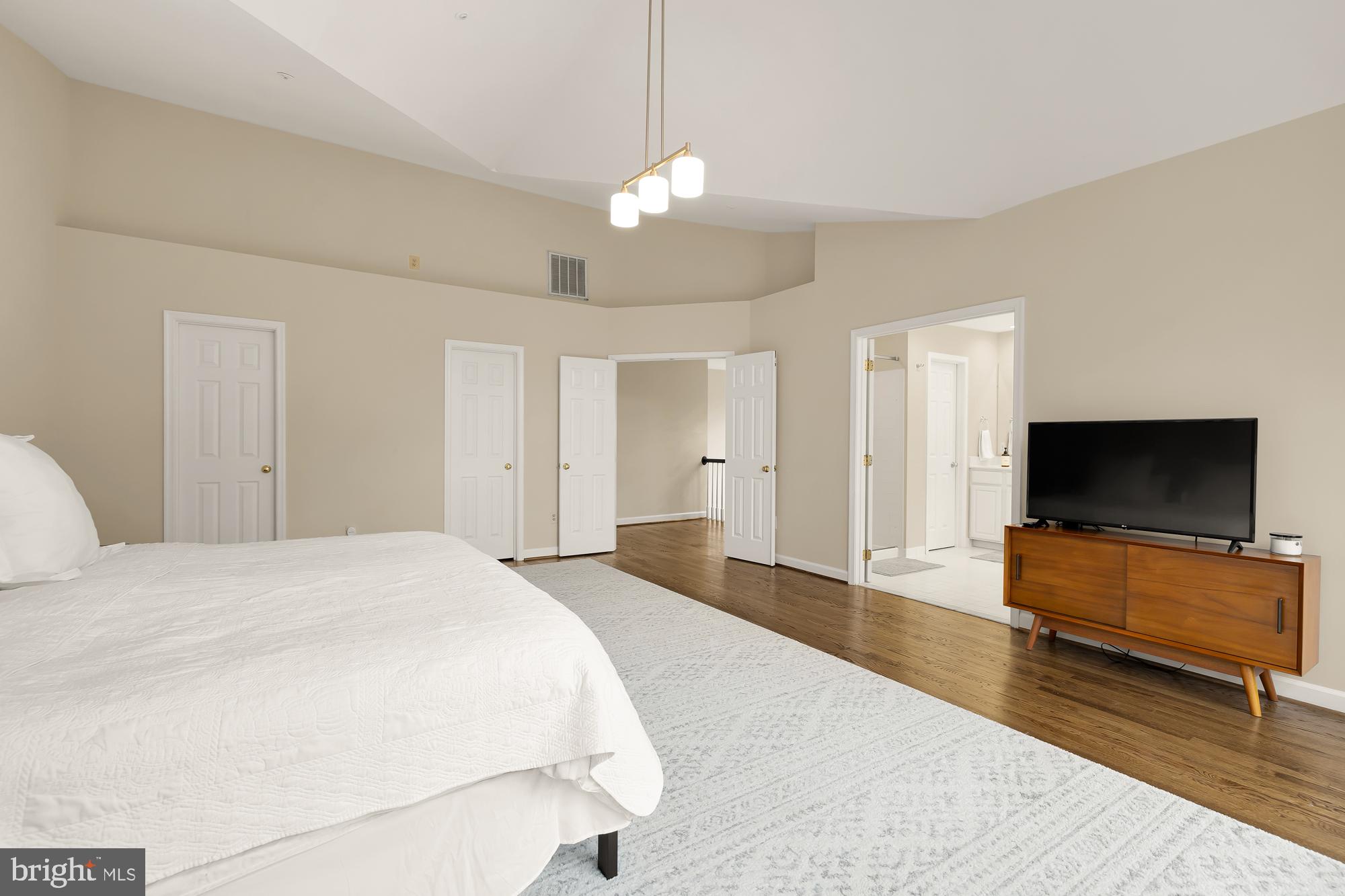 11414 Cedar Ridge