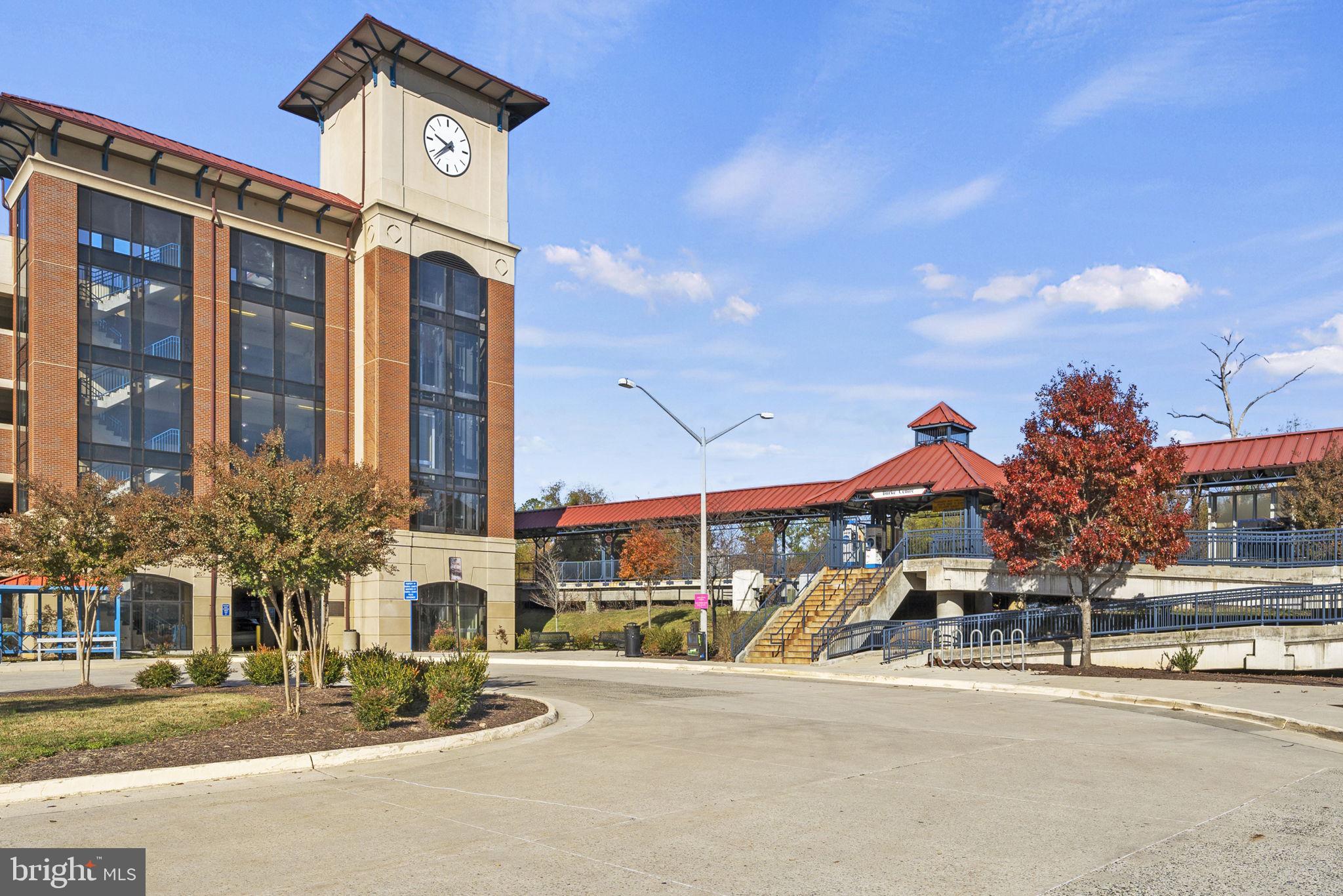 10217 Steamboat Landing Ln