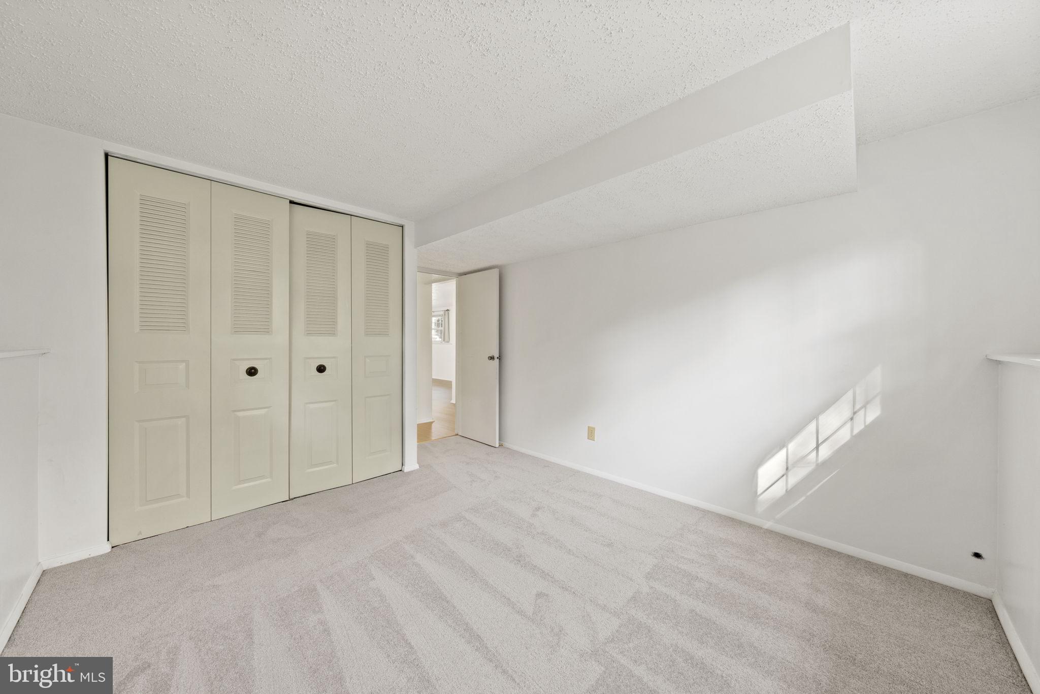 10217 Steamboat Landing Ln