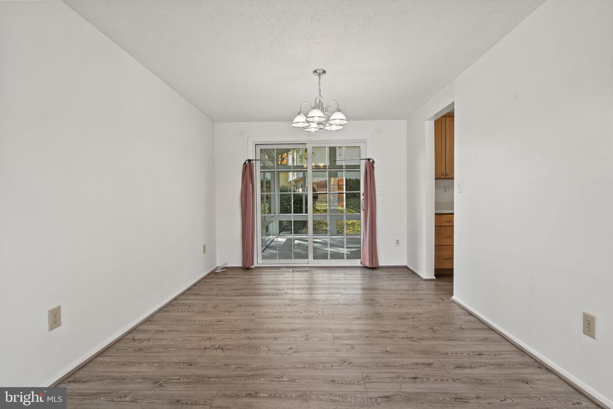 10217 Steamboat Landing Ln