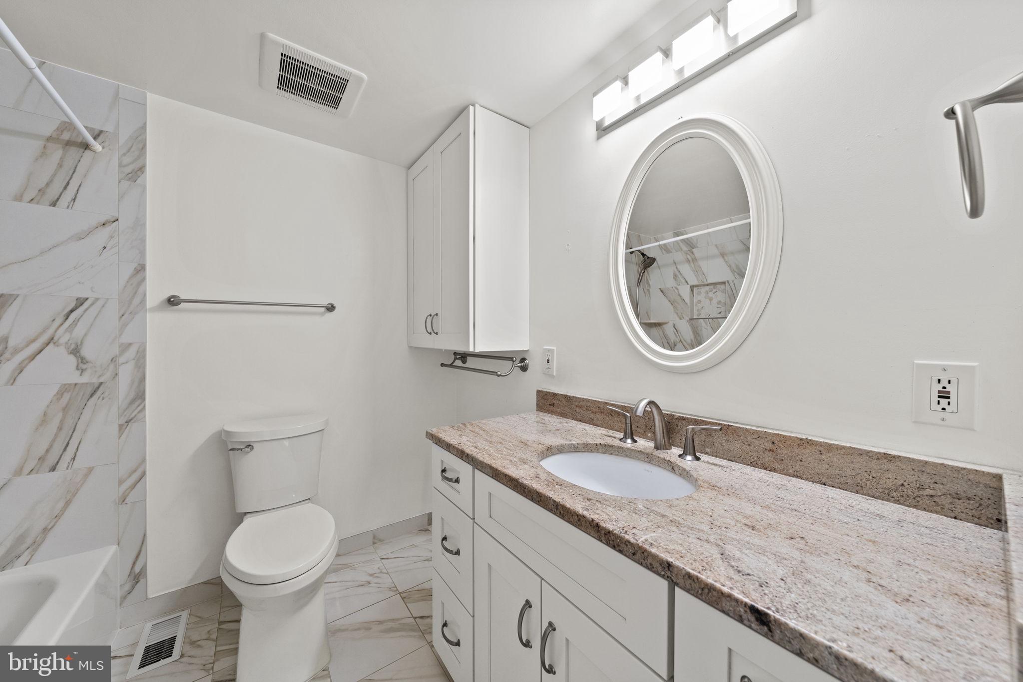 10217 Steamboat Landing Ln