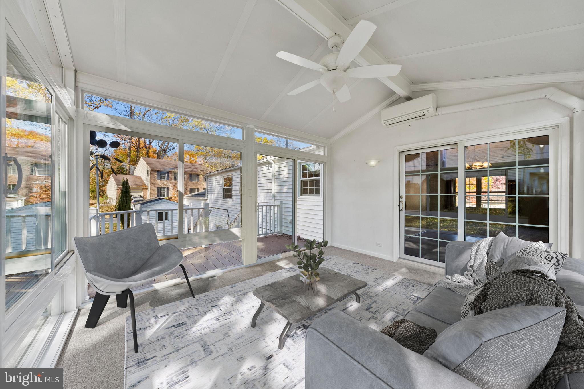 10217 Steamboat Landing Ln