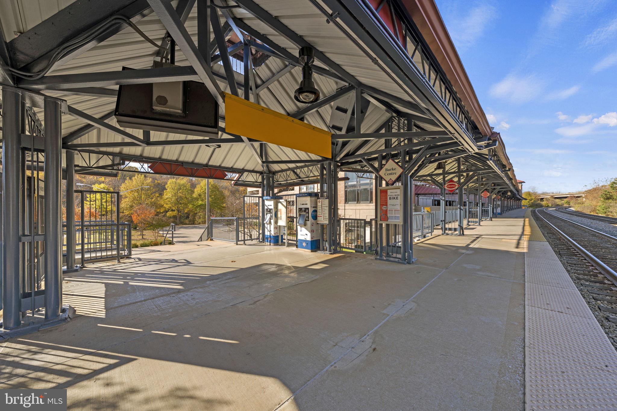 10217 Steamboat Landing Ln