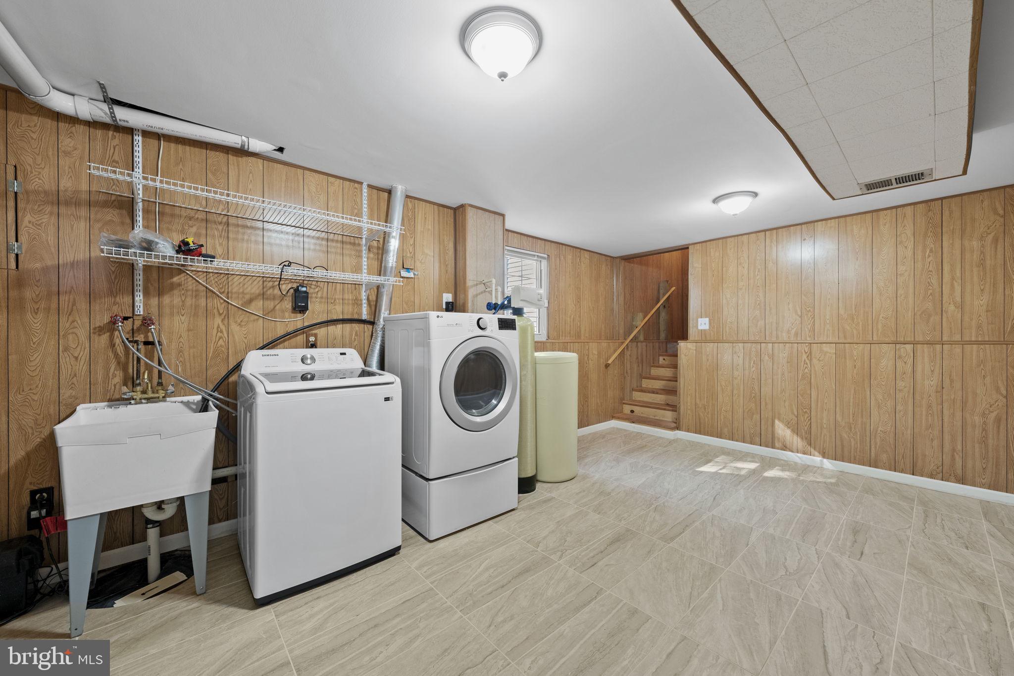 10217 Steamboat Landing Ln