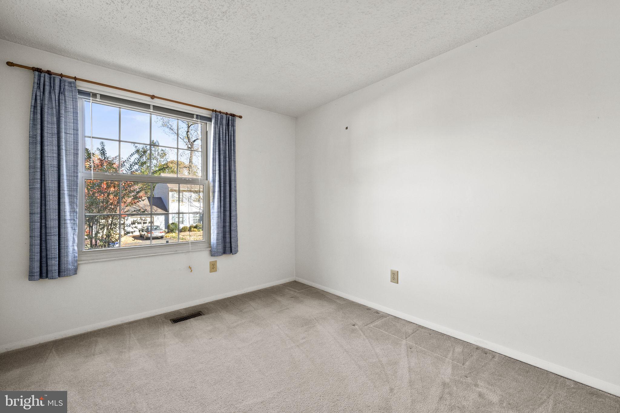 10217 Steamboat Landing Ln