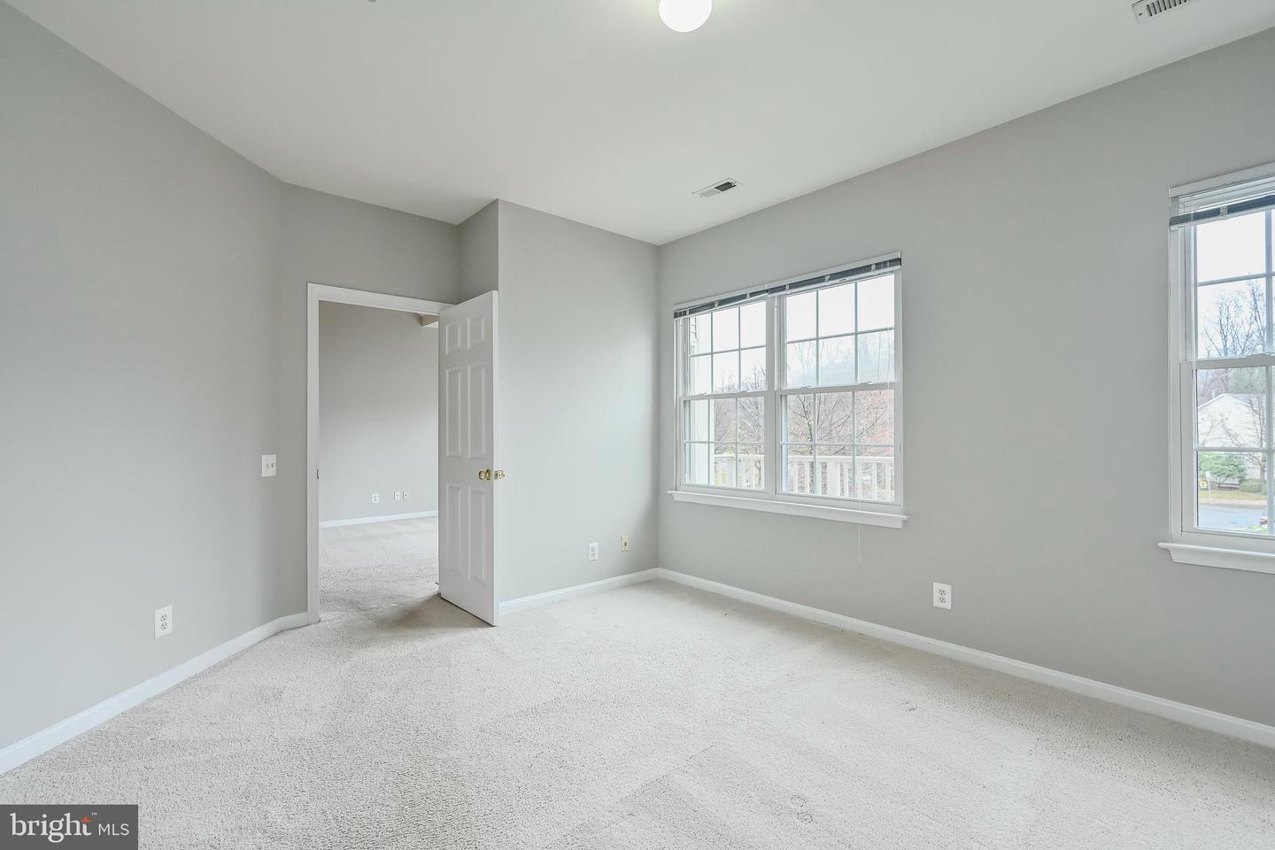 4359 Wilson Valley Dr #401