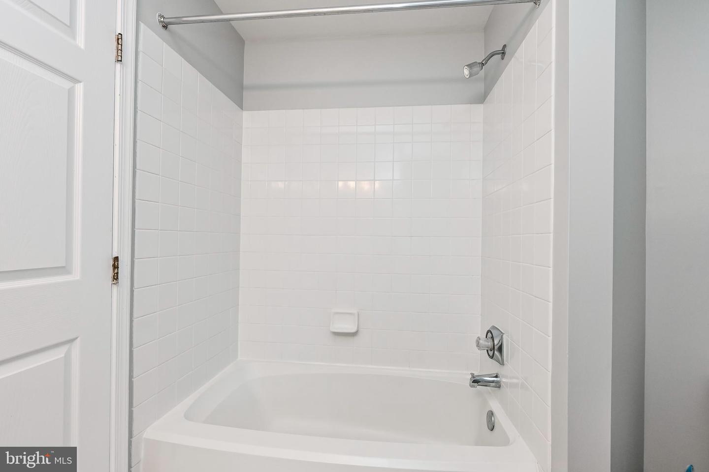 4359 Wilson Valley Dr #401