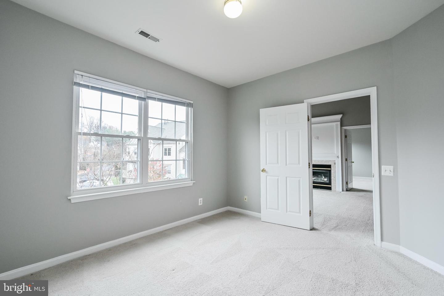 4359 Wilson Valley Dr #401