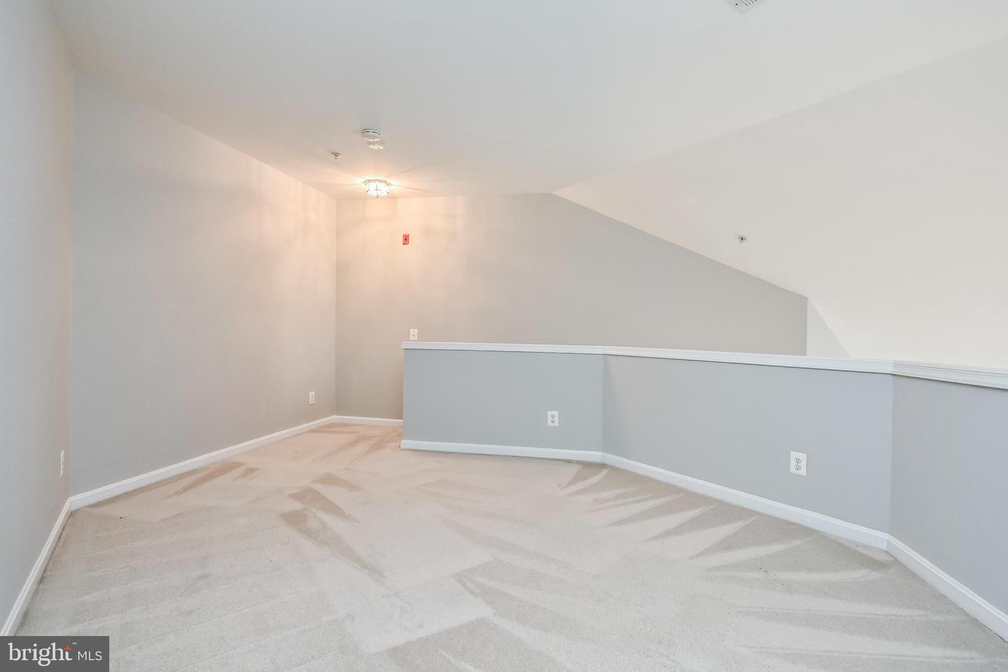 4359 Wilson Valley Dr #401