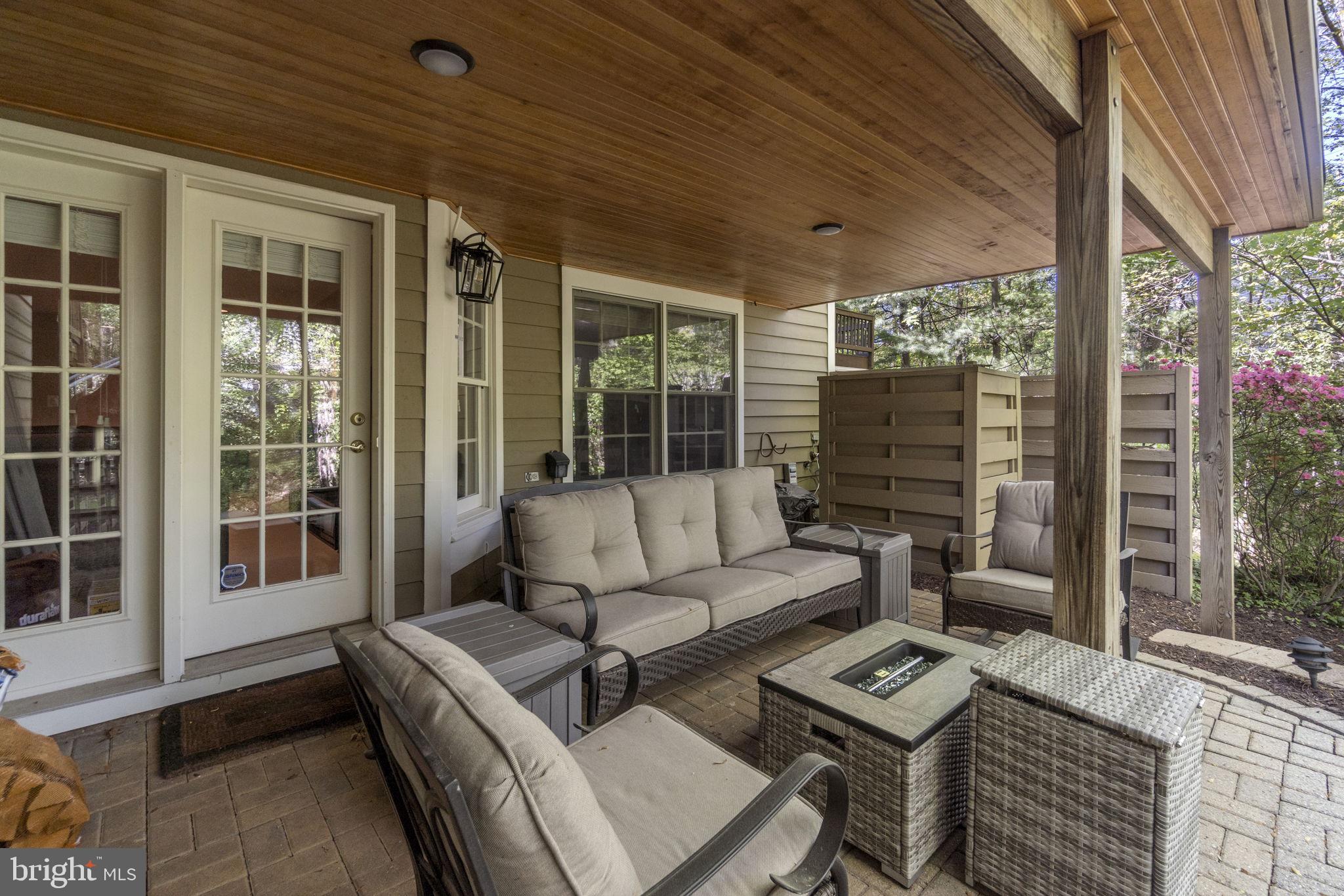 11410 Hollow Timber Ct