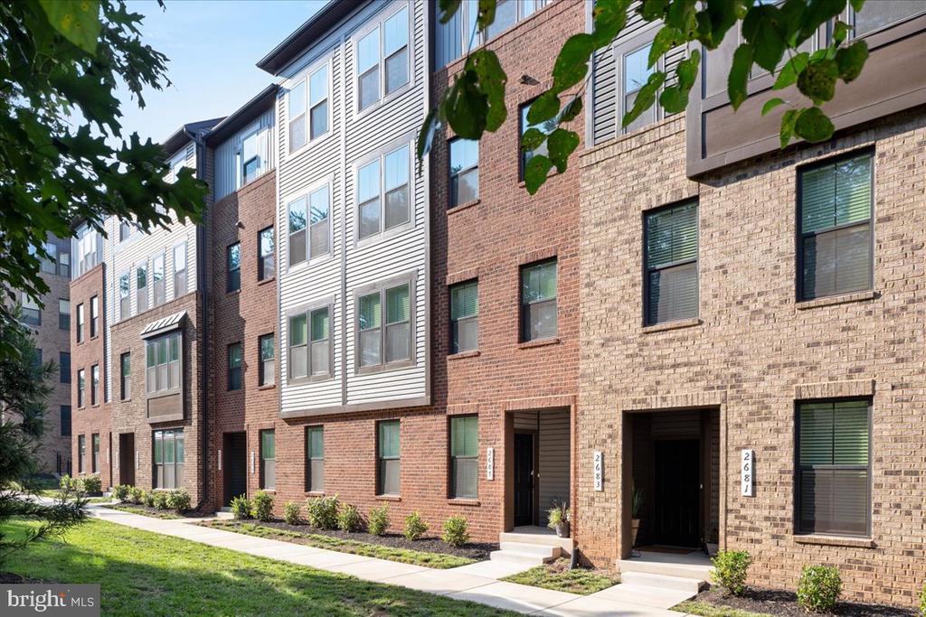 2685 Velocity Rd #47f