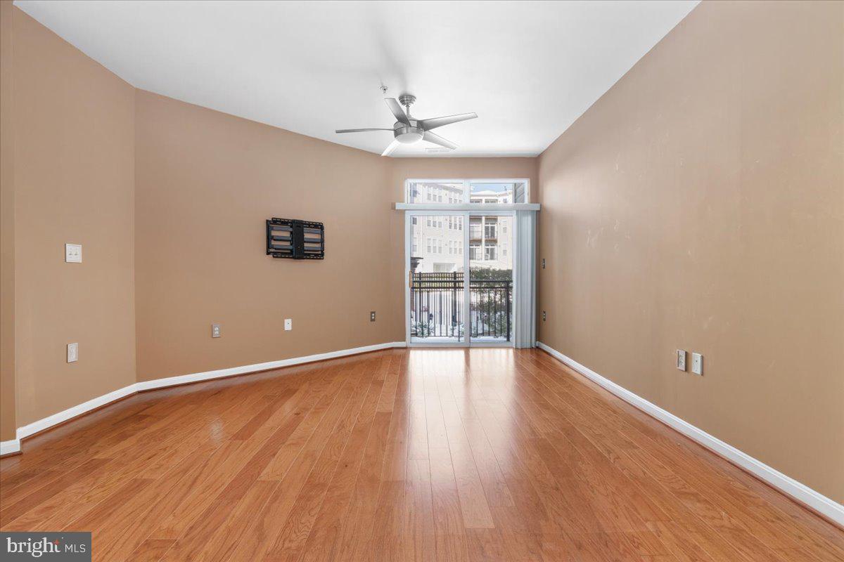 2655 PROSPERITY AVENUE 102