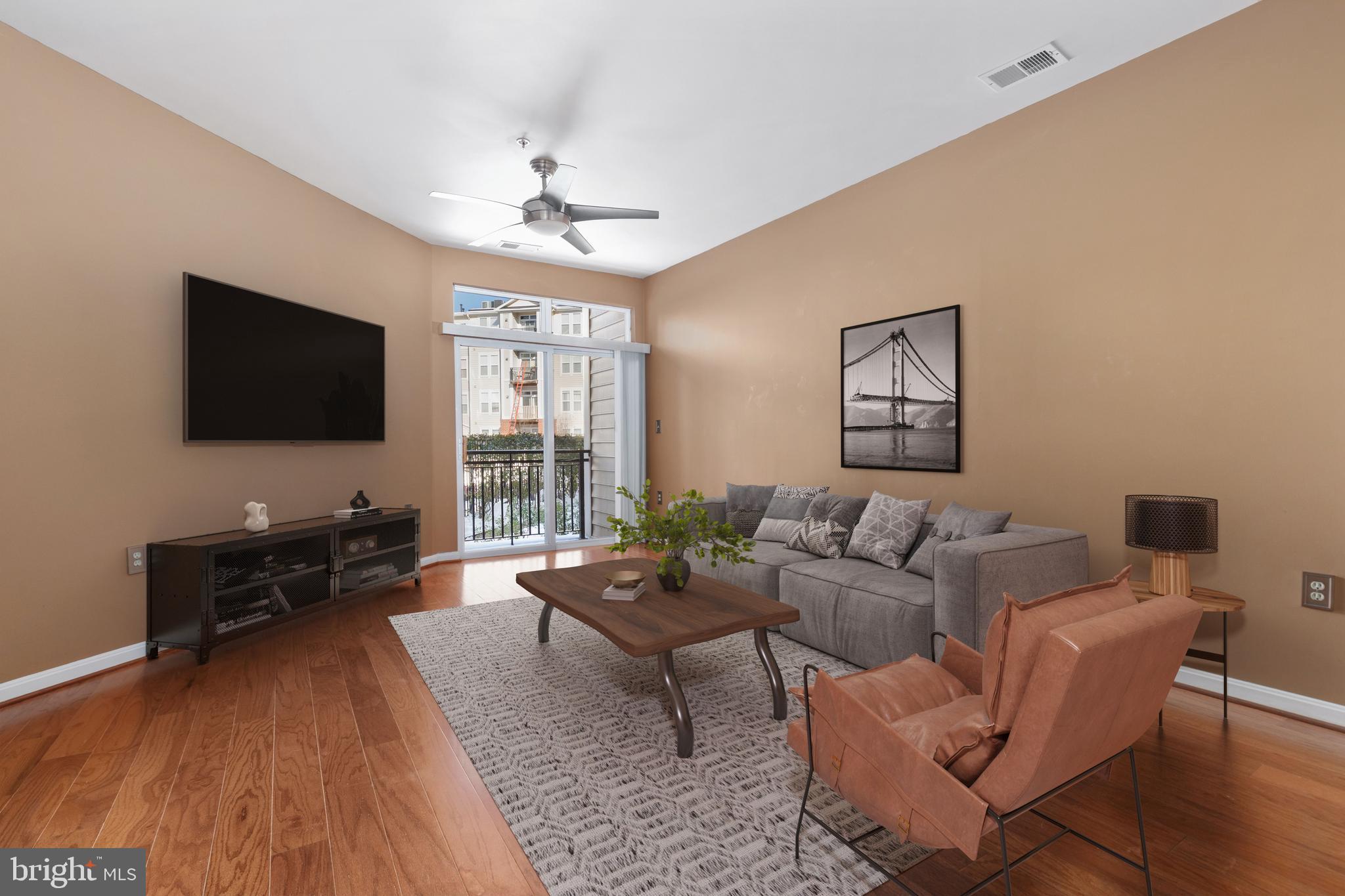 2655 PROSPERITY AVENUE 102