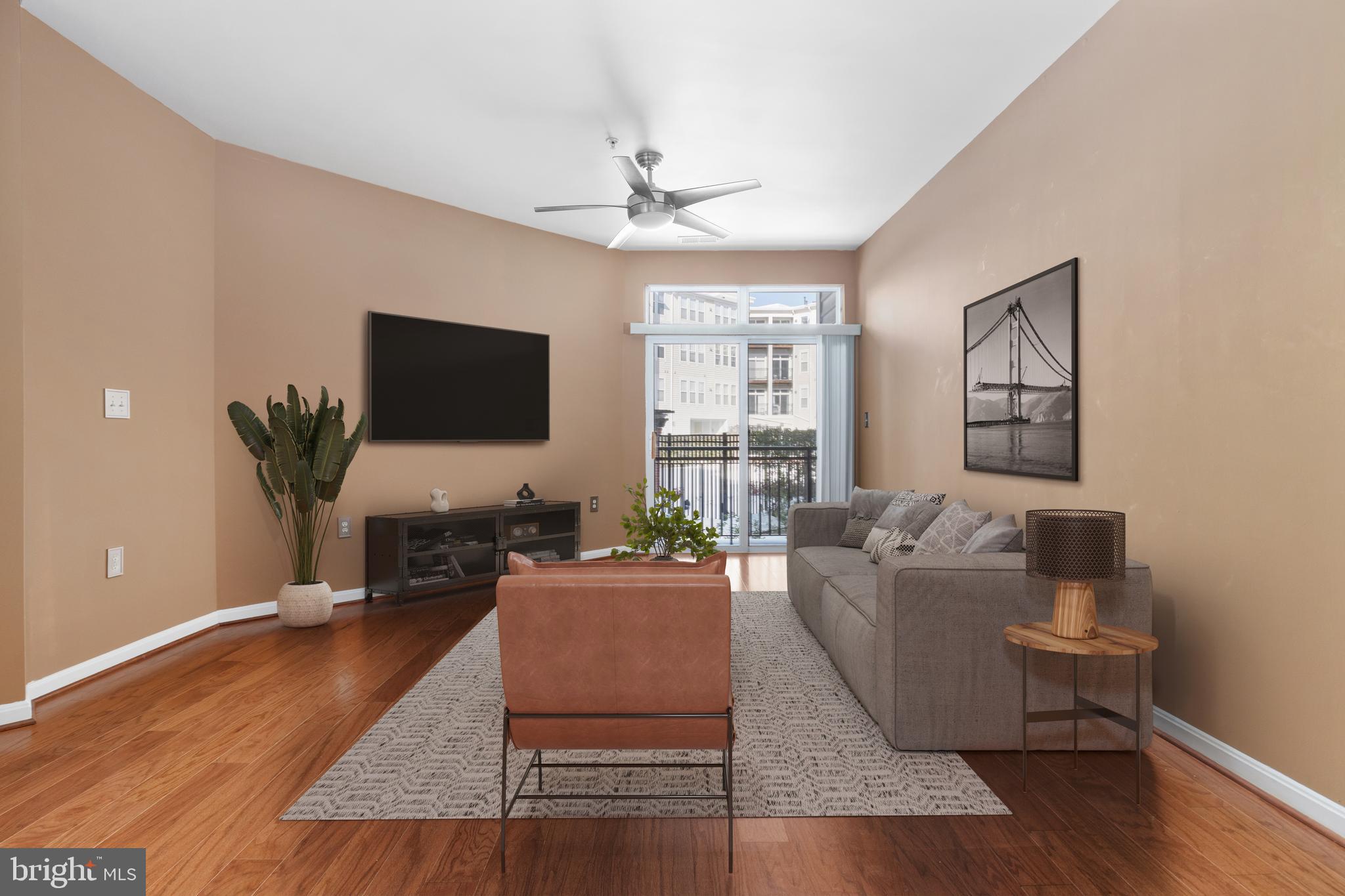 2655 PROSPERITY AVENUE 102