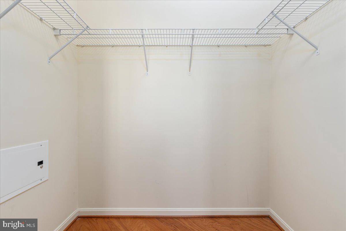 2655 PROSPERITY AVENUE 102