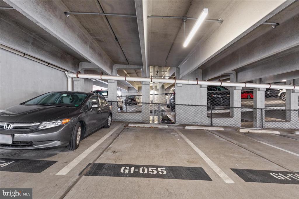 2655 PROSPERITY AVENUE 102