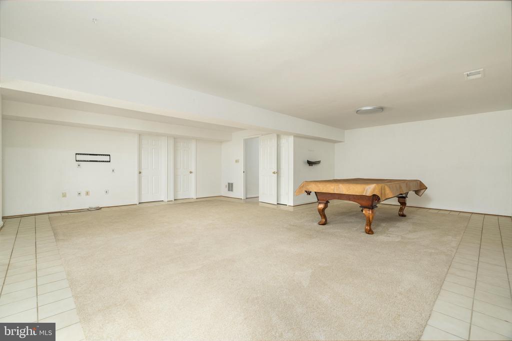 13486 LAKE SHORE DRIVE