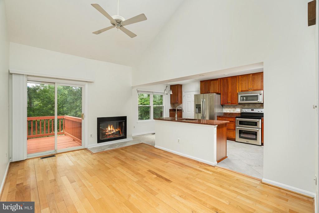 13486 LAKE SHORE DRIVE