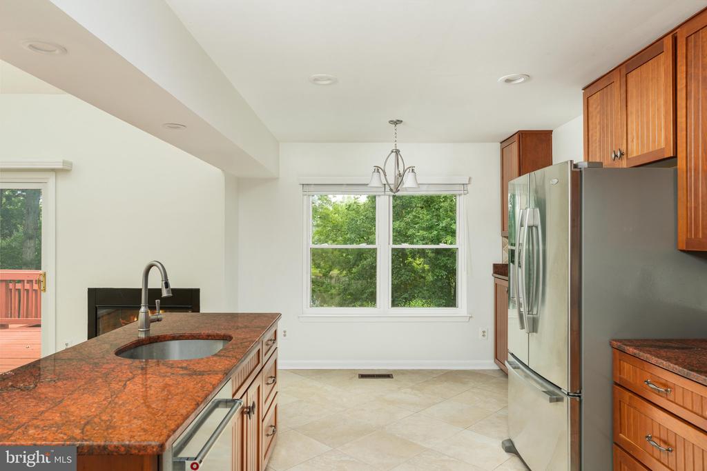 13486 LAKE SHORE DRIVE