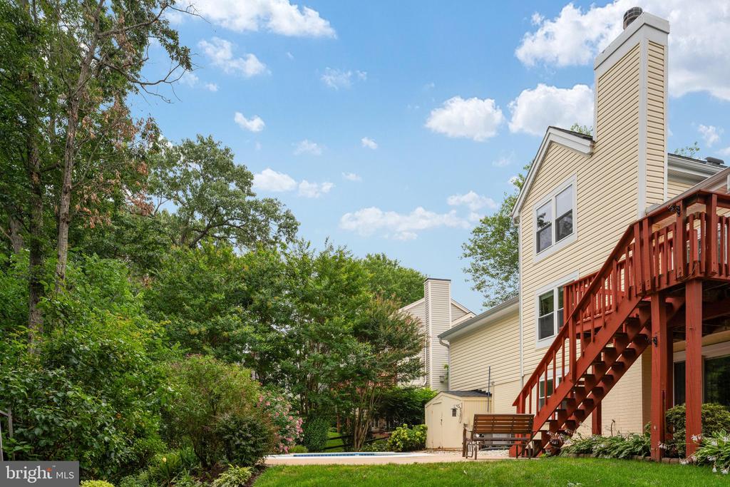 13486 LAKE SHORE DRIVE