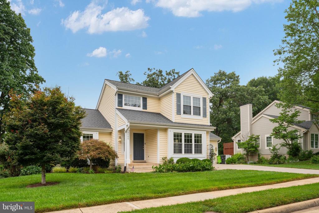 13486 LAKE SHORE DRIVE