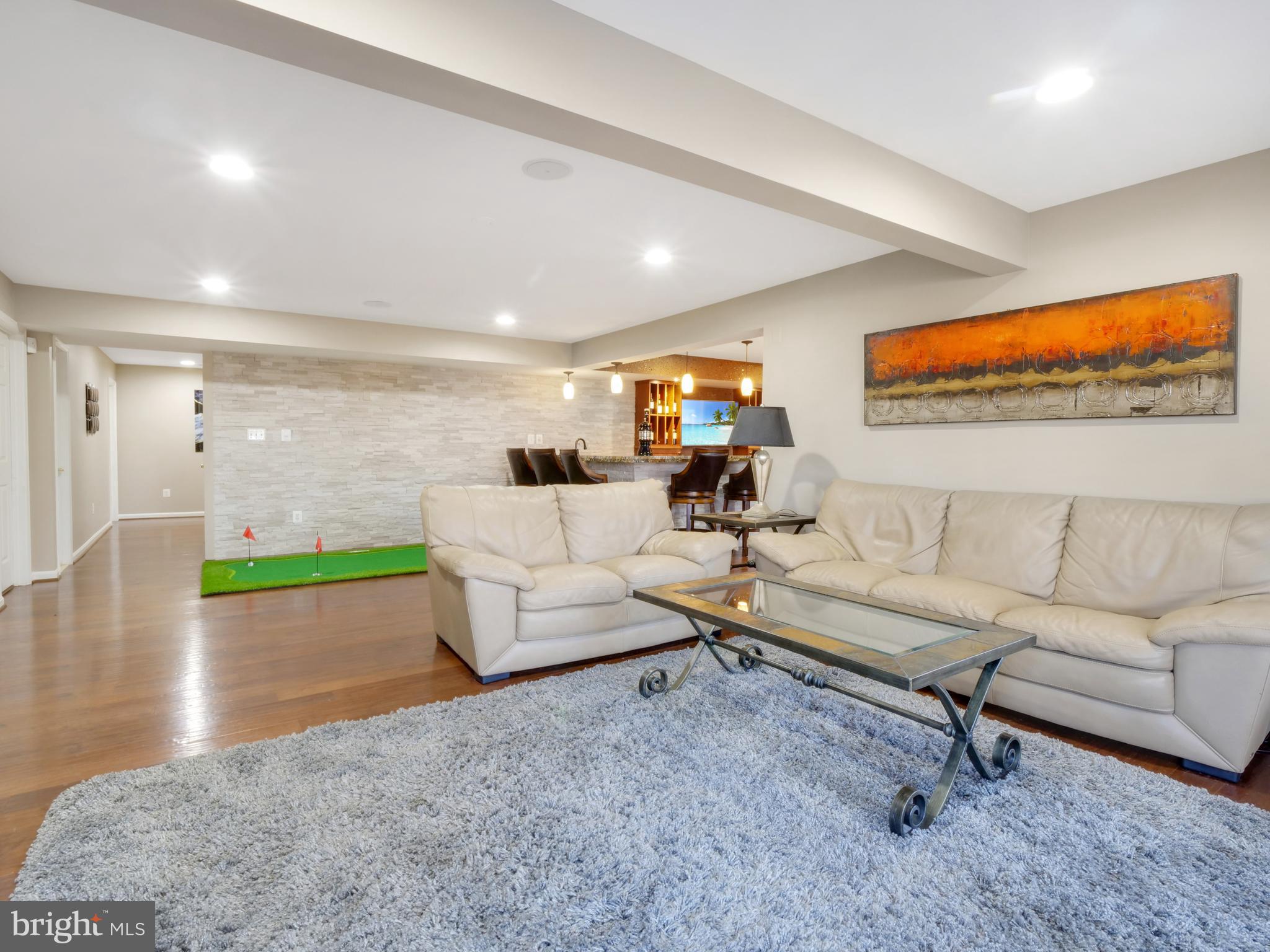 43018 Waters Overlook Ct