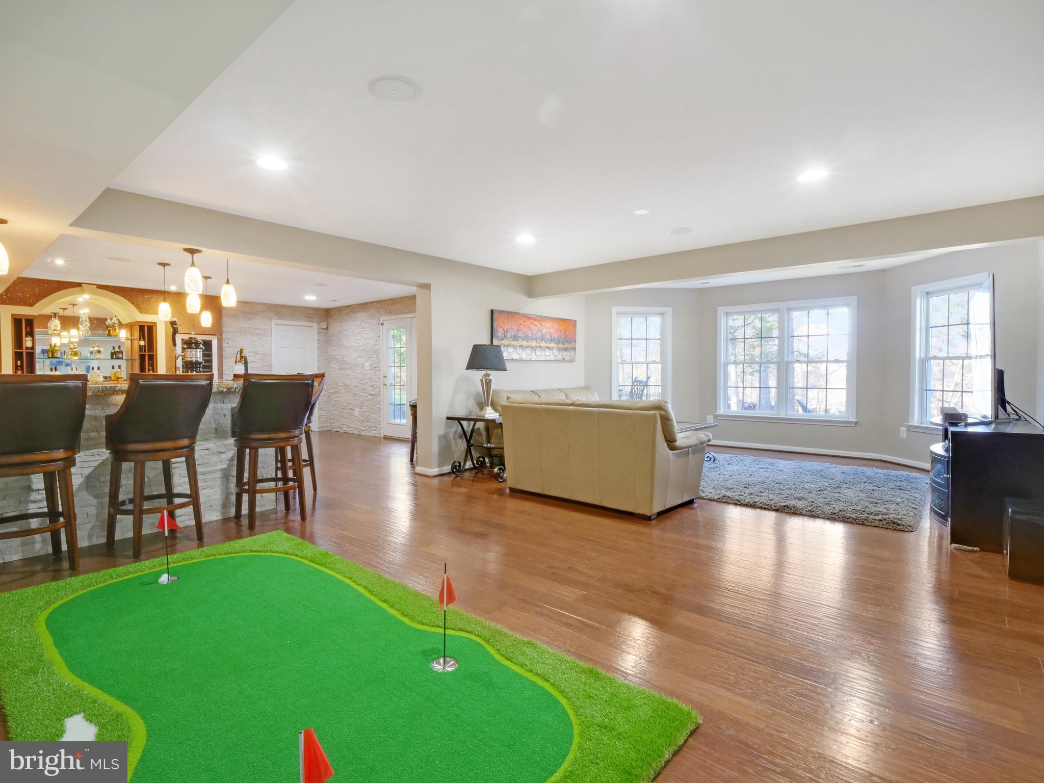43018 Waters Overlook Ct