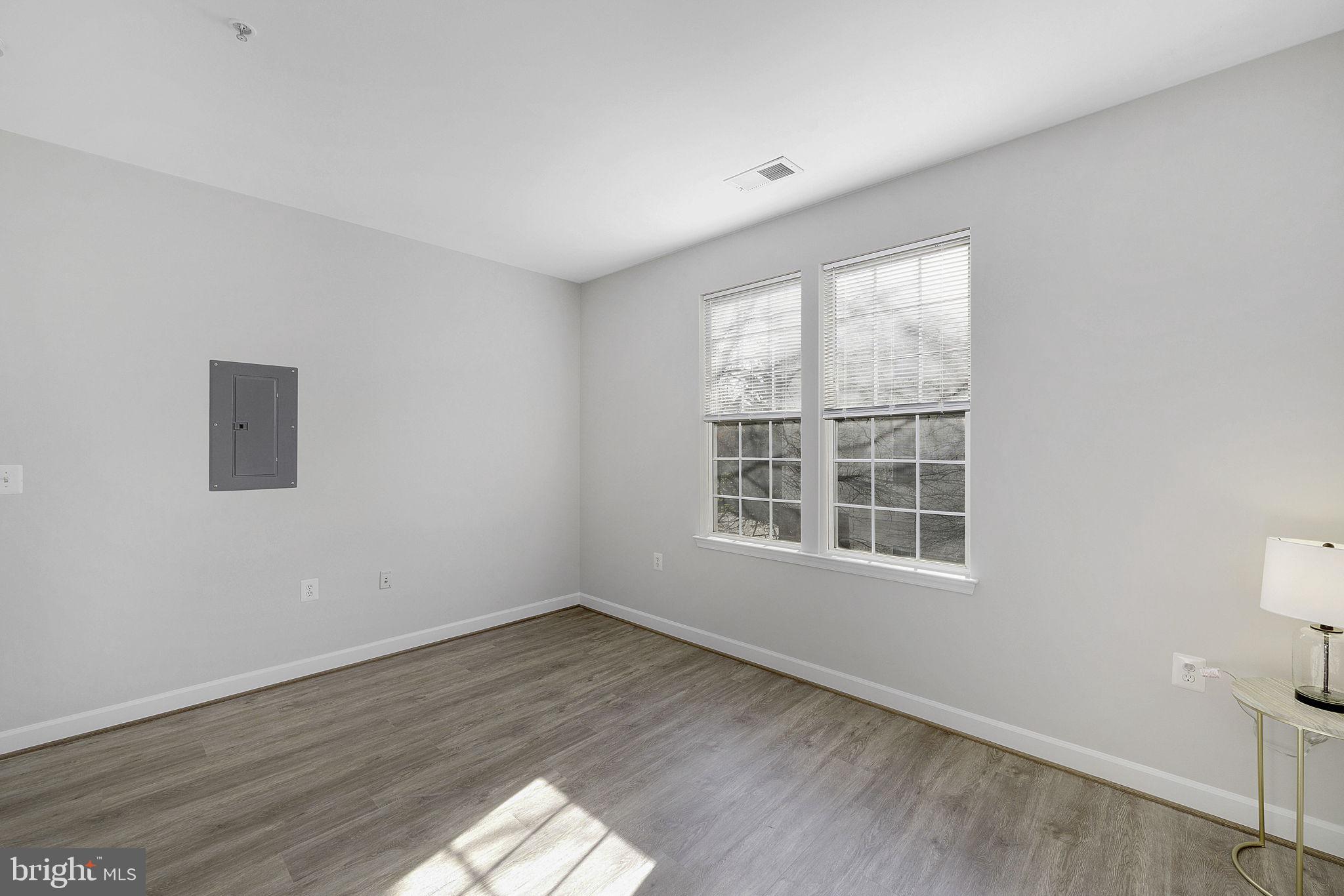 42537 Rockrose Sq #202