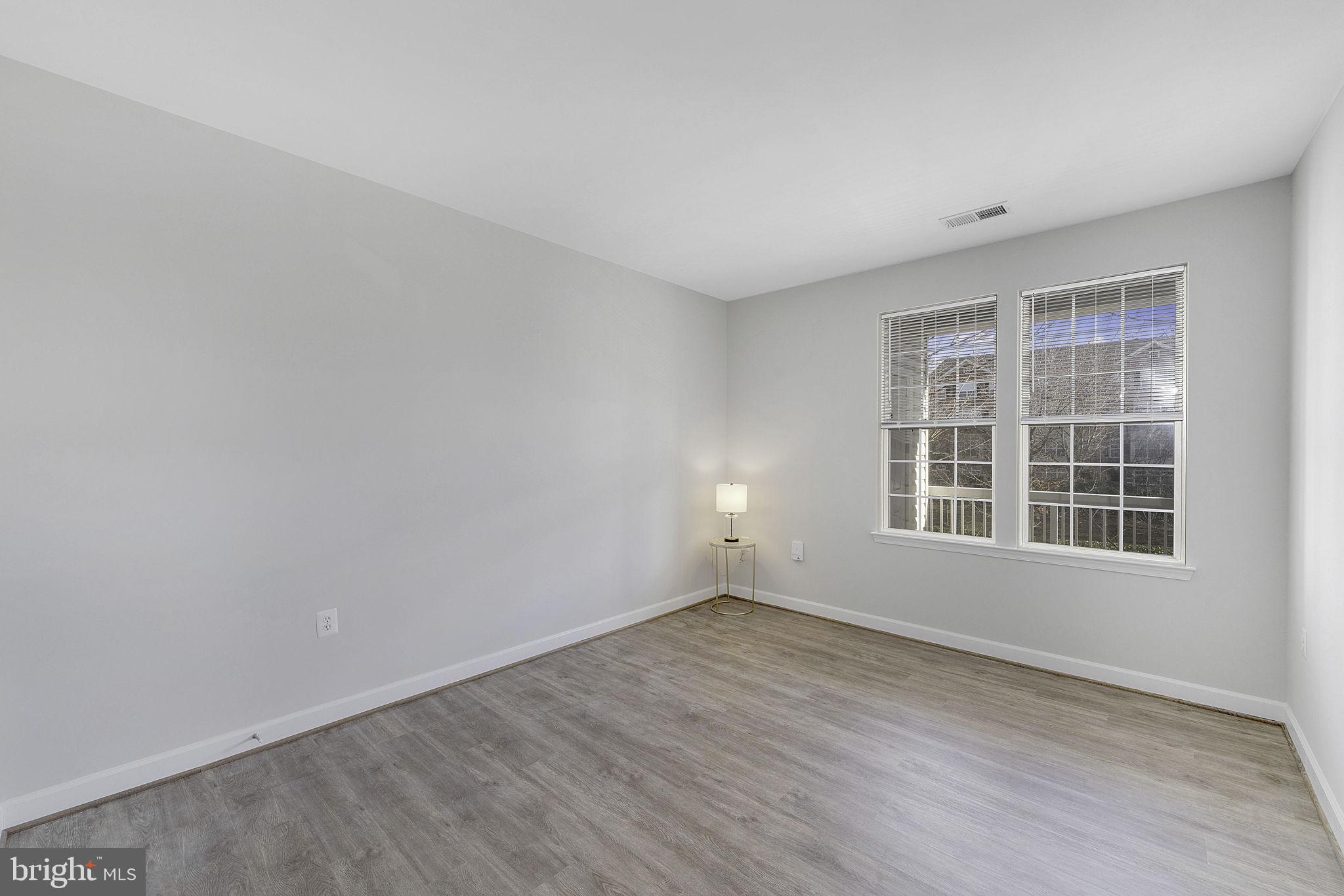 42537 Rockrose Sq #202