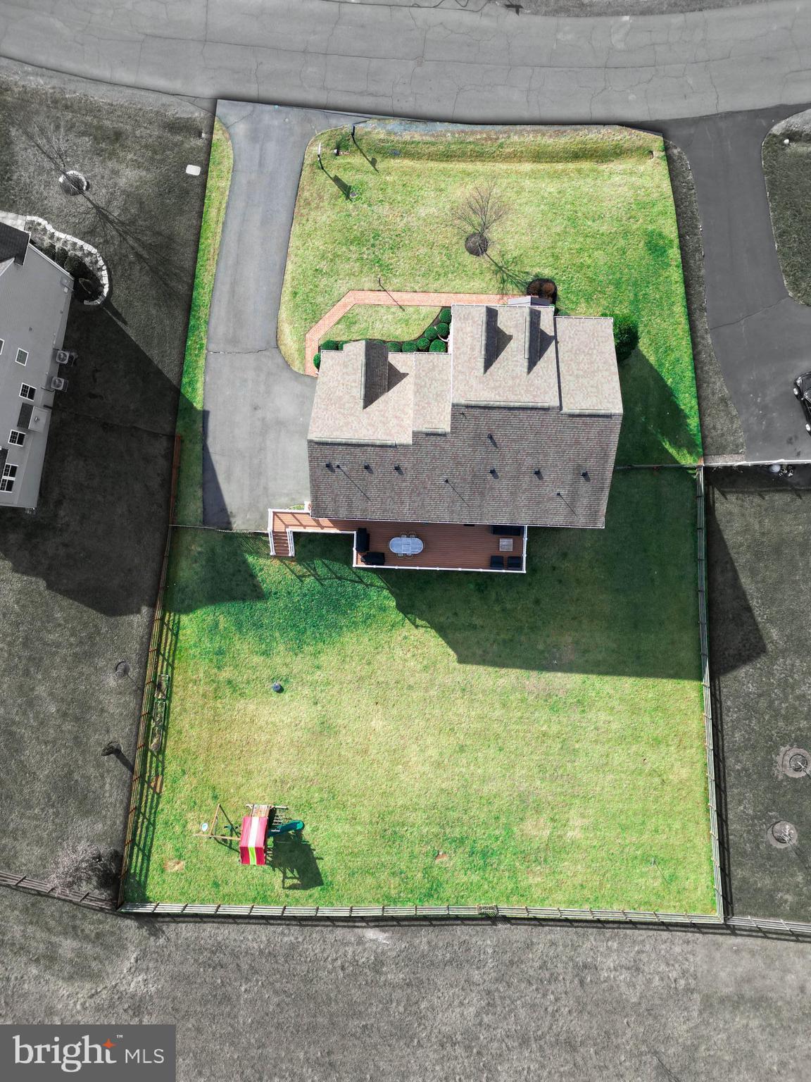 42092 Saxon Shore Dr