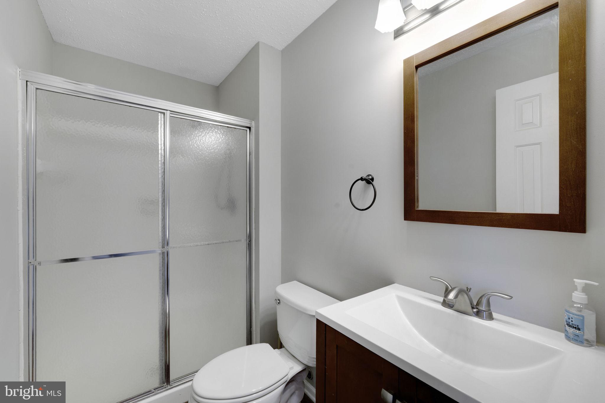 106 Prosperity Ave SE #F