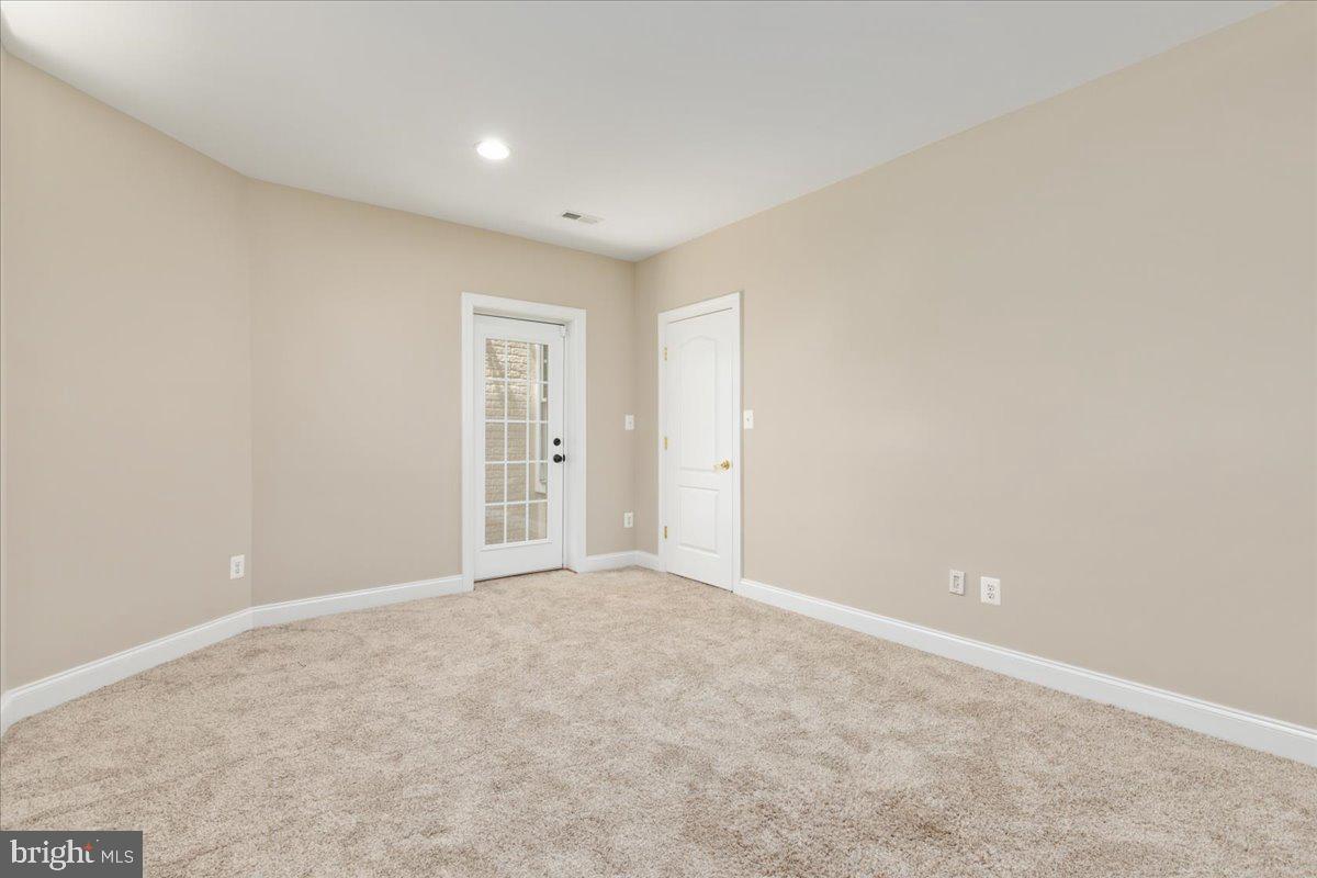 42829 Heritage Oak Ct