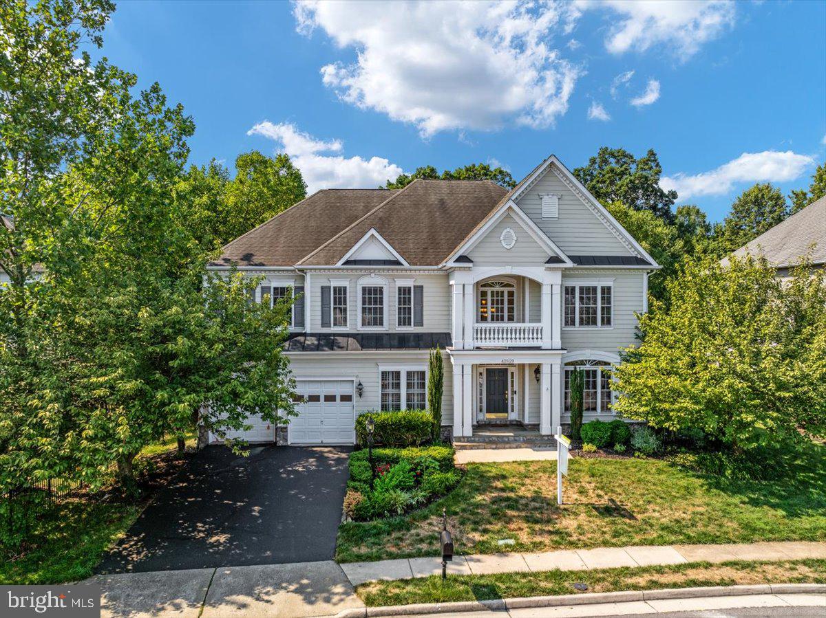 42829 Heritage Oak Ct