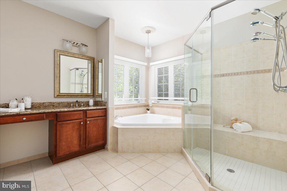 42829 Heritage Oak Ct