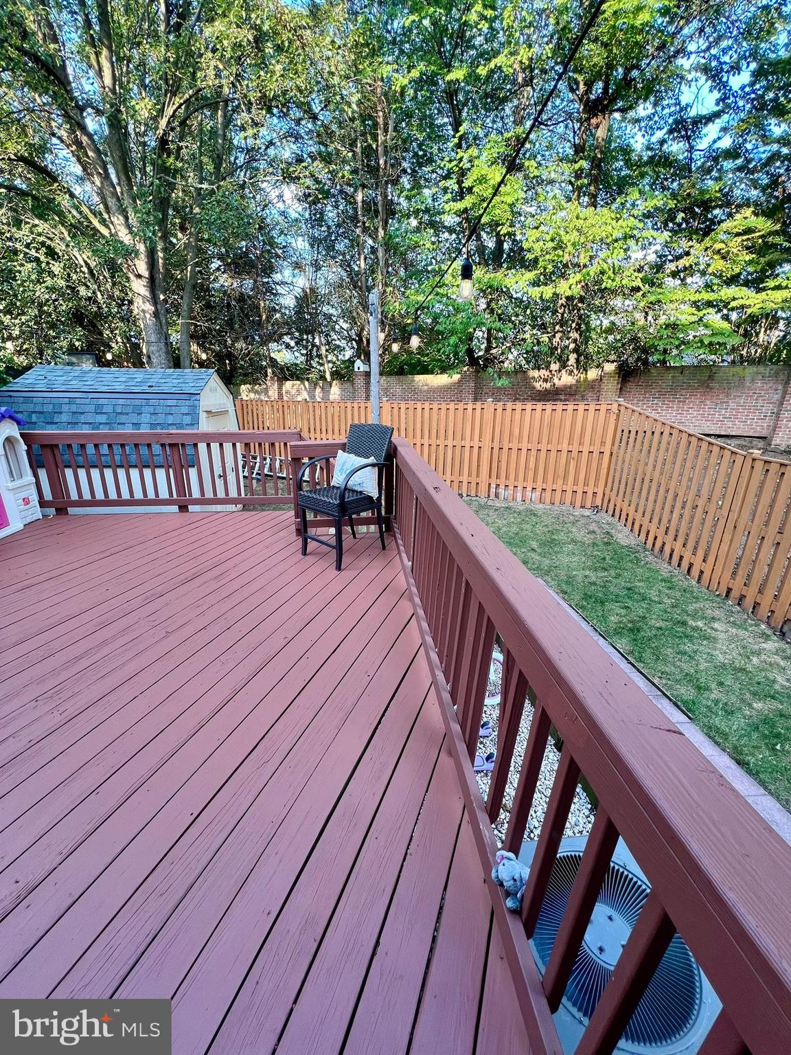 108 Chelsea Ct NE