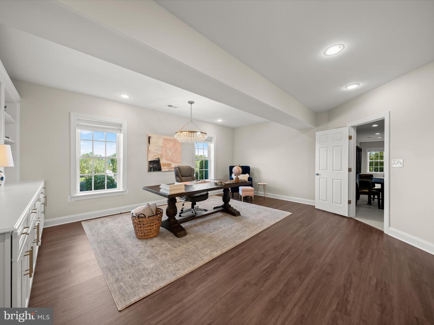 15918 Waterford Meadow Pl