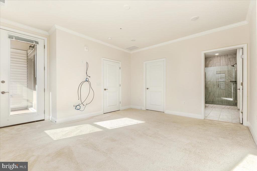 23631 HAVELOCK WALK TERRACE 313