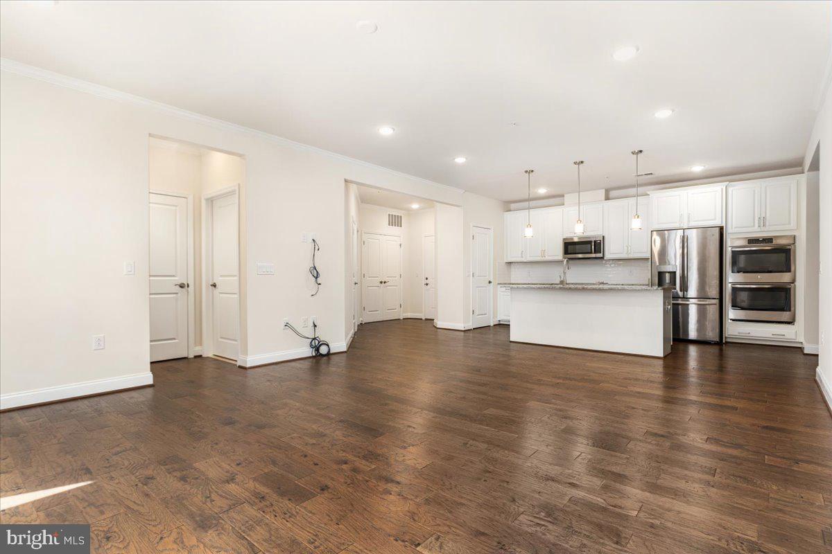 23631 HAVELOCK WALK TERRACE 313