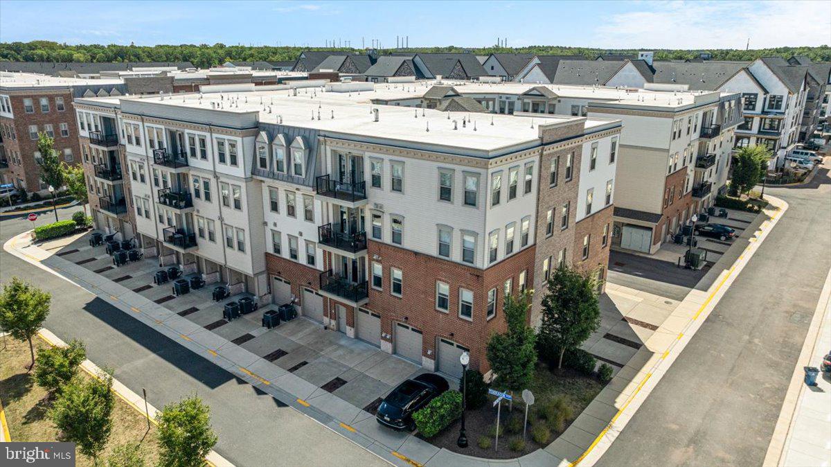 23631 HAVELOCK WALK TERRACE 313