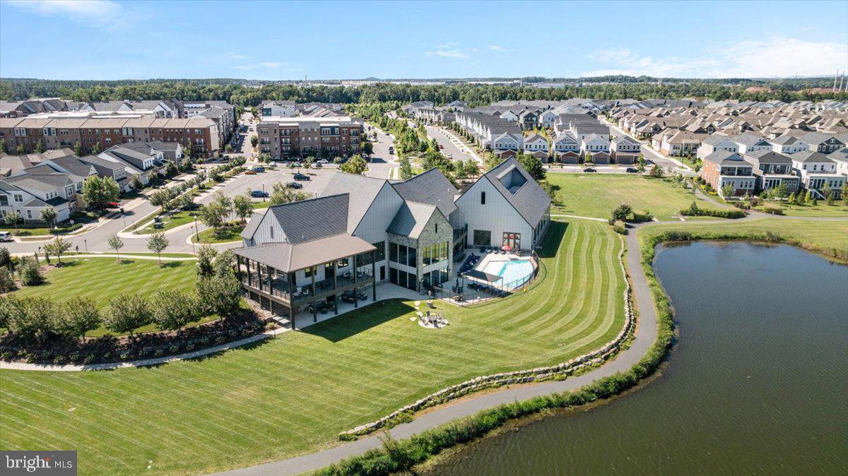 23631 HAVELOCK WALK TERRACE 313