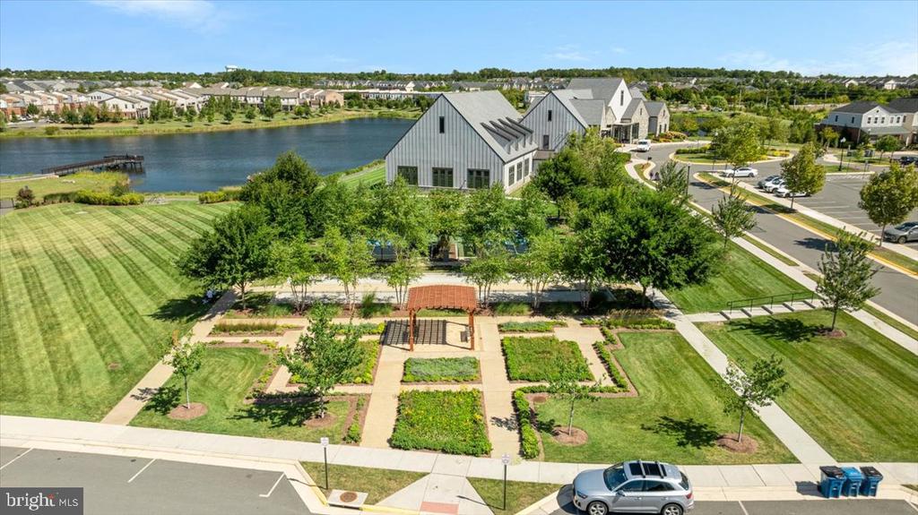 23631 HAVELOCK WALK TERRACE 313