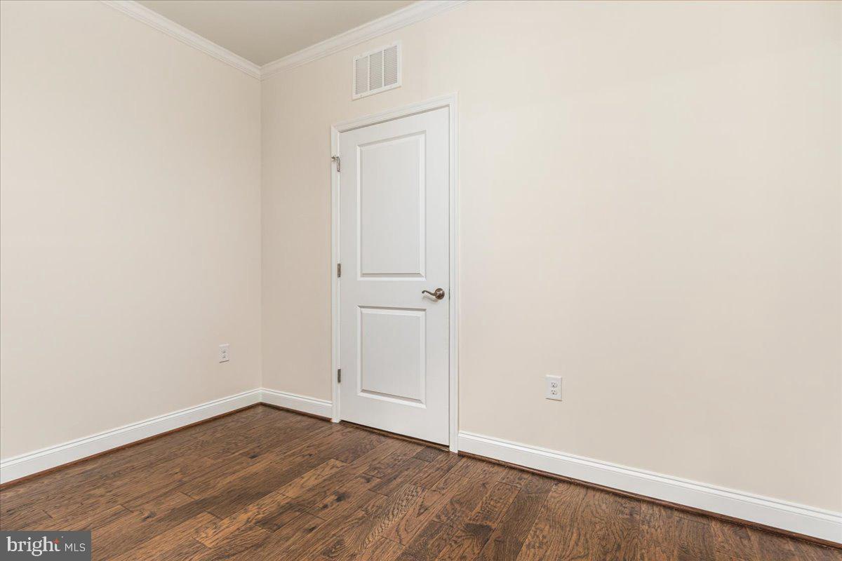 23631 HAVELOCK WALK TERRACE 313