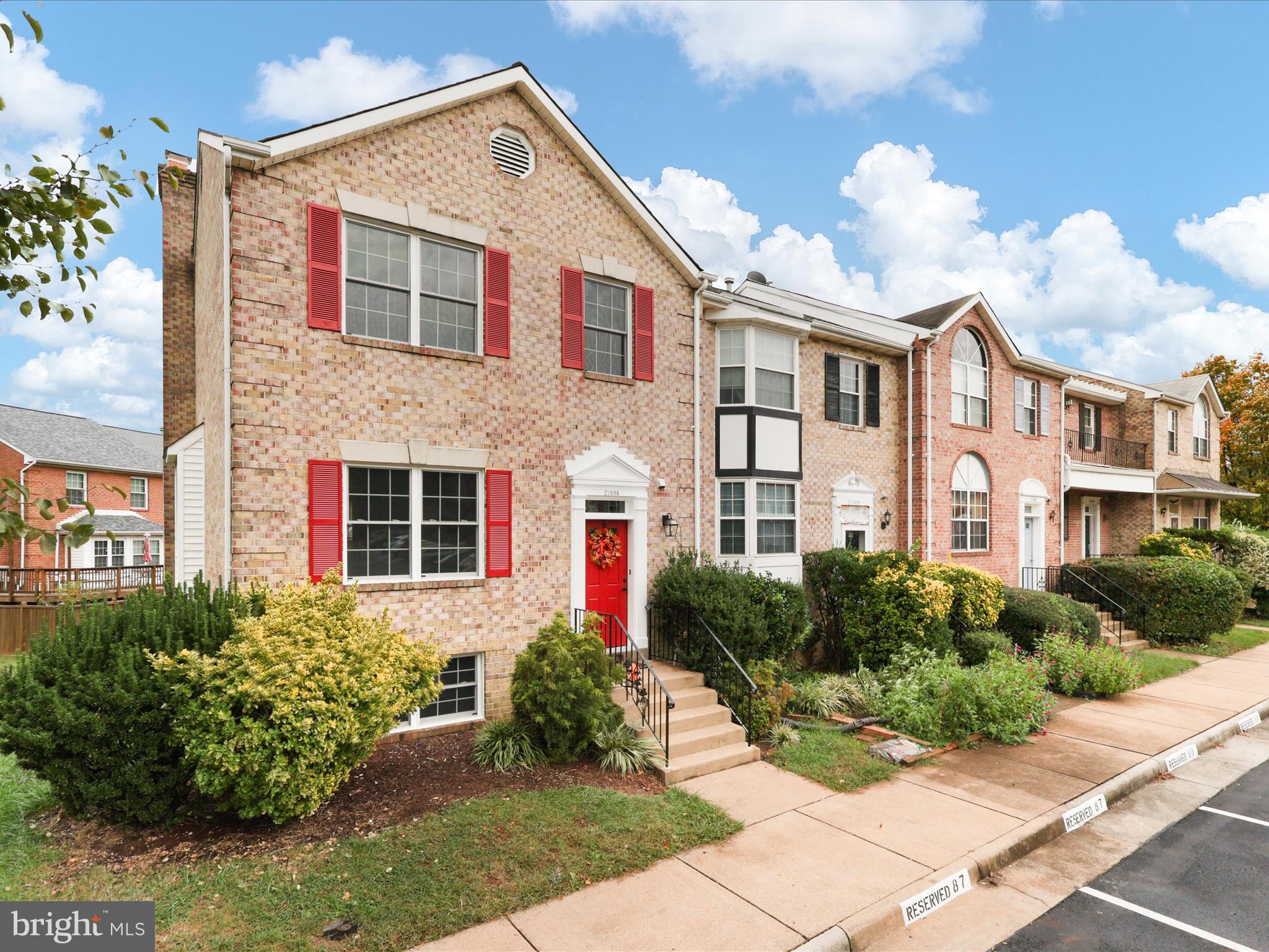 21098 FIRESIDE COURT