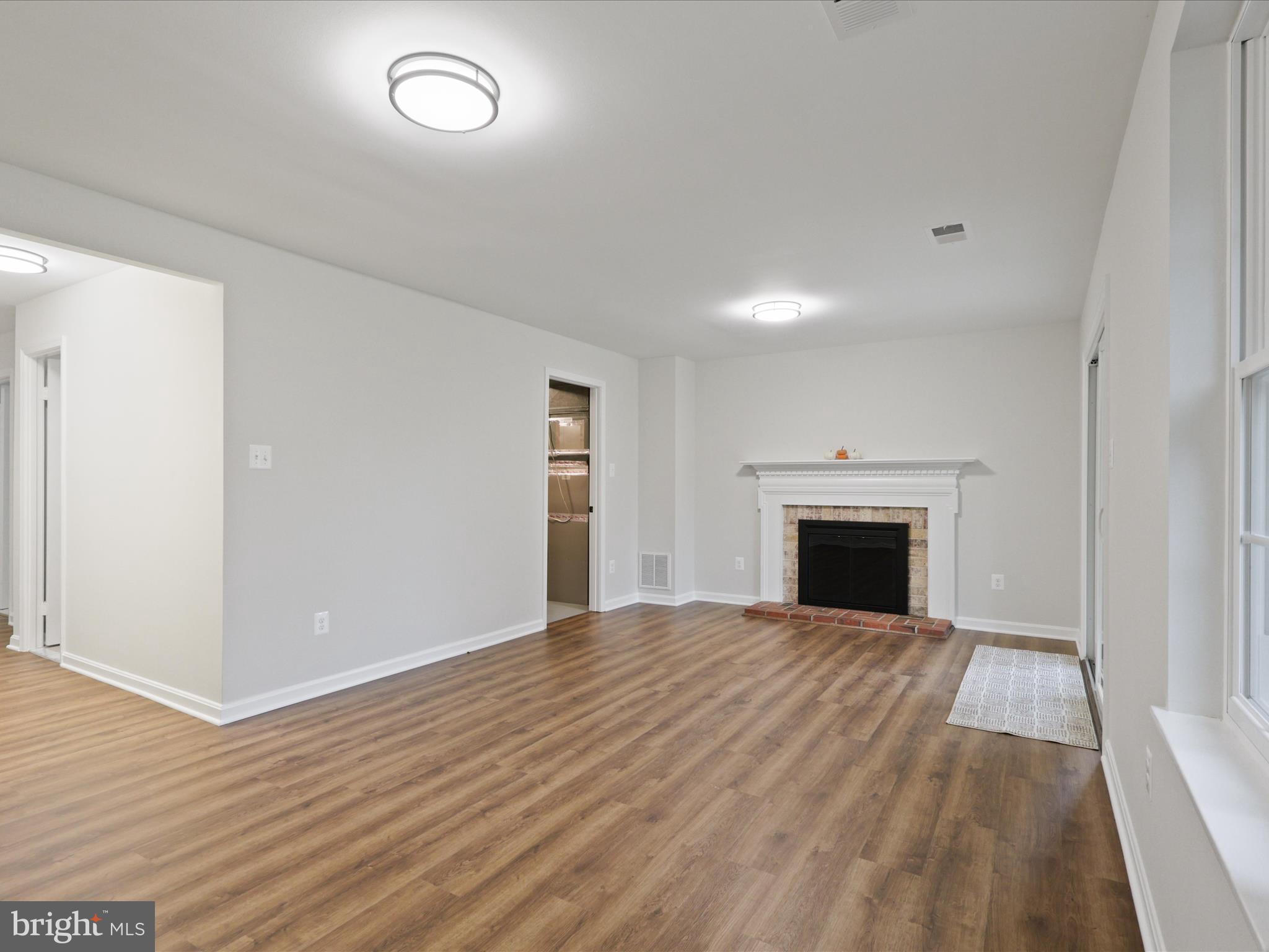 21098 FIRESIDE COURT