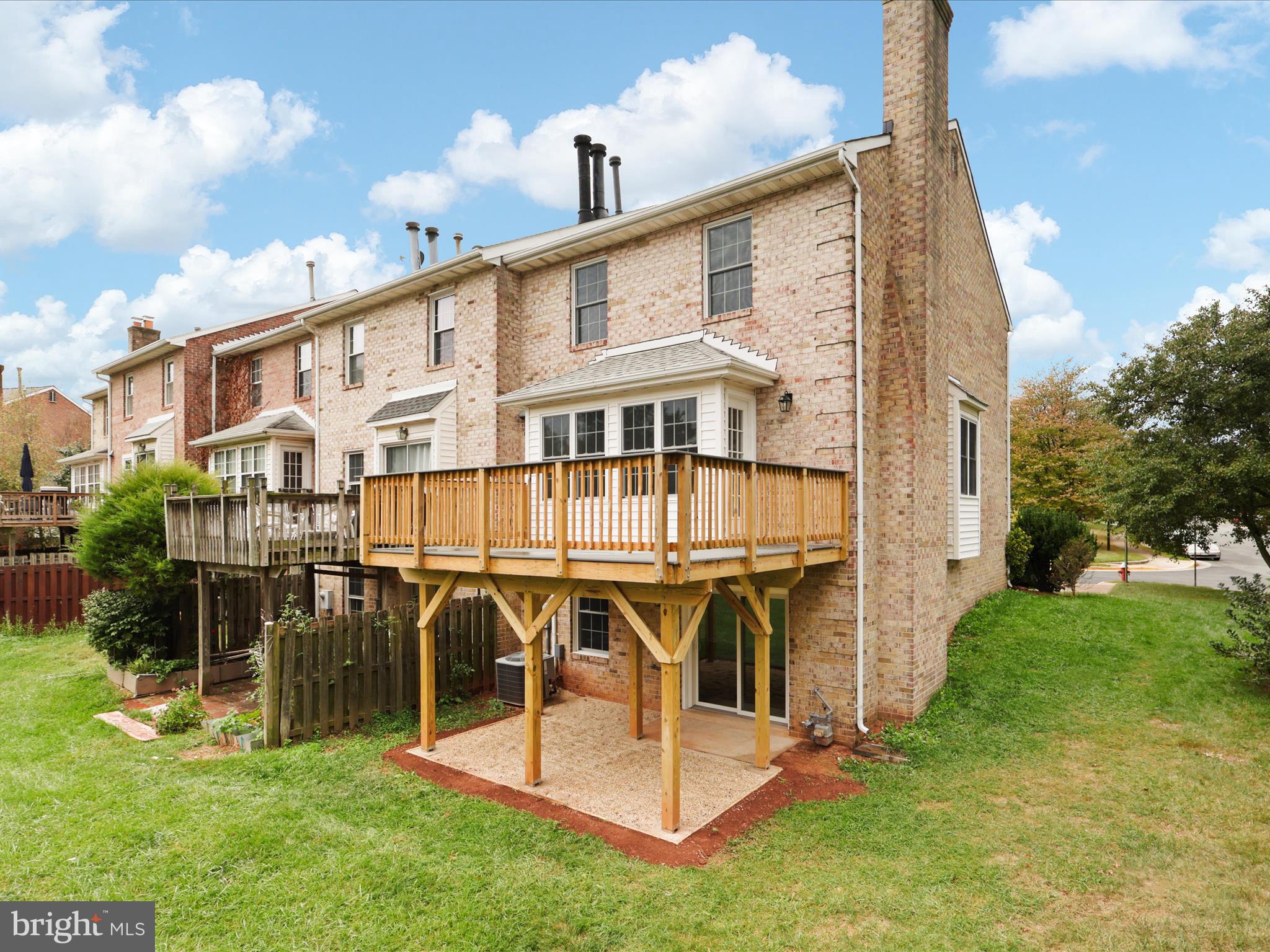 21098 FIRESIDE COURT